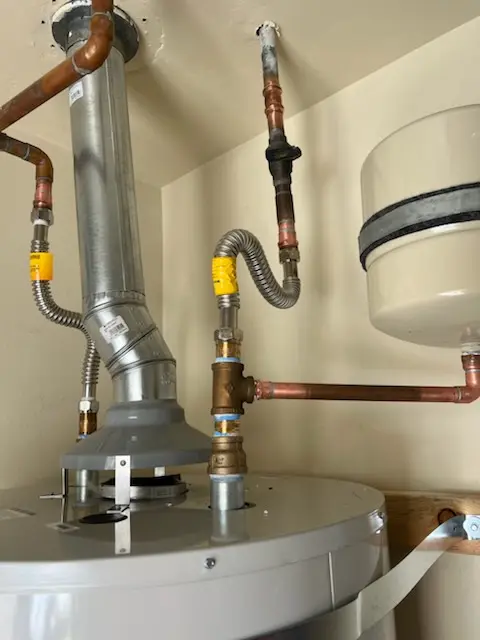Water heater installation and plumbing repair in Oreana